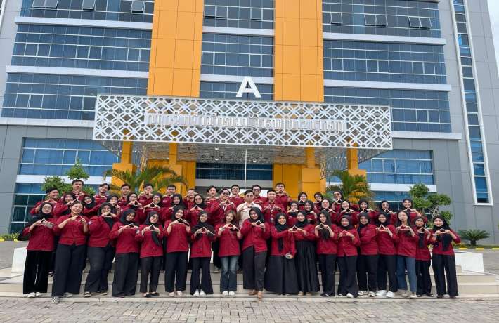 Bukan Sekadar Estetika: GenBI UNIKAL Latih Mahasiswa Mengemas Pesan Lewat Desain Grafis Bermakna
