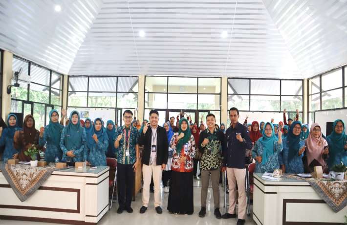 GenBI Komisariat UPS TEGAL: Sosialisasi CBP dan QRIS Masyarakat Kecamatan Slawi