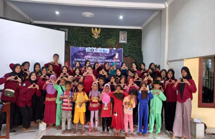 GenBI UIN Gusdur bersama Posyandu Remaja Desa Ketitang Kidul Adakan Sosialisasi Dampak Gadget