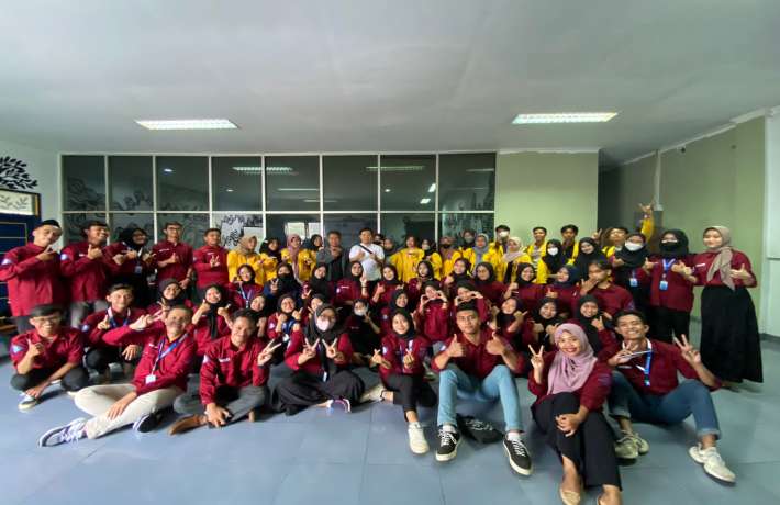 Financial Literacy Seminars GenBI Komisariat UPS Tegal