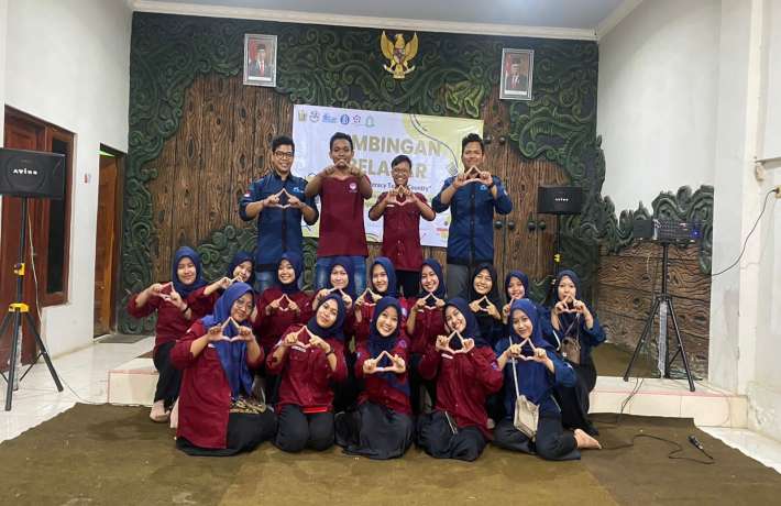 Tingkatkan Kualitas Pendidikan GenBI UIN Gusdur bersama Perpustakaan Penuntun Buka Bimbingan Belajar