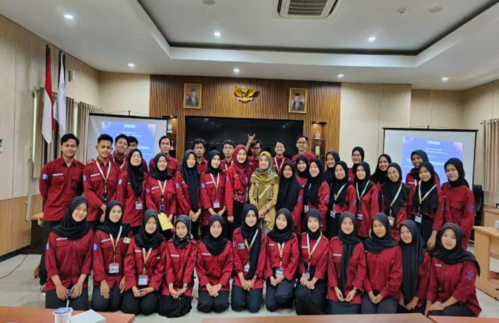 Pentingnya Kepenulisan bagi Mahasiswa||Pelatihan Kepenulisan Jurnal GenBI Komisariat UIN Gusdur
